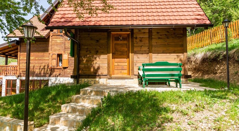 drvena-kuca-suska-2-zaovine-tara-smestaj-12