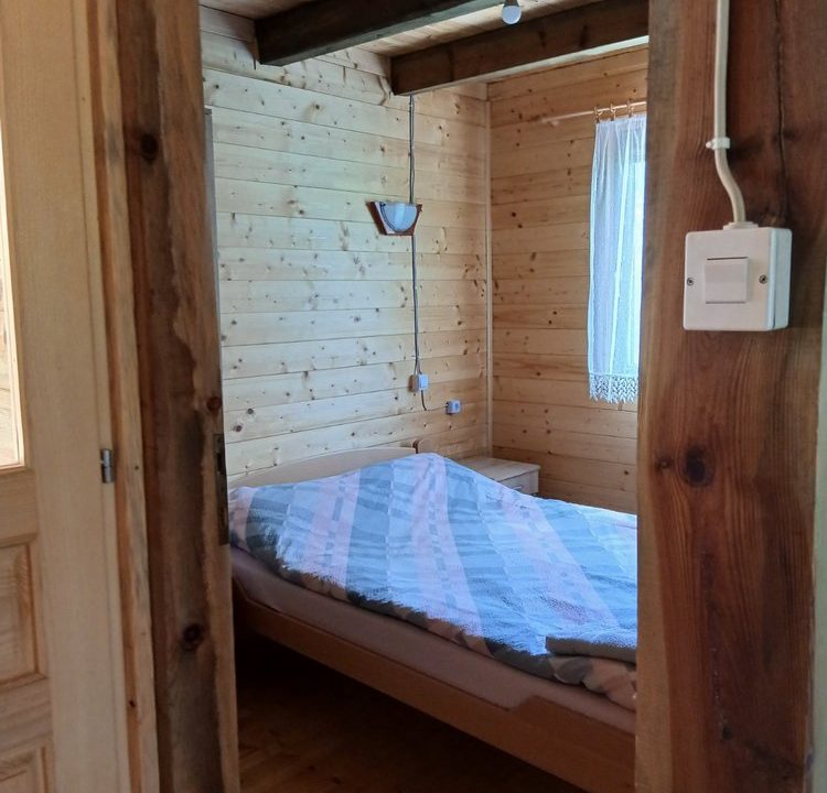 drvena-kuća-nada-tara-smeštaj-zaovine (9)