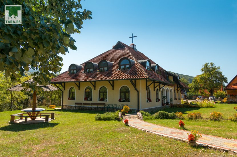 Parish house Mokra Gora