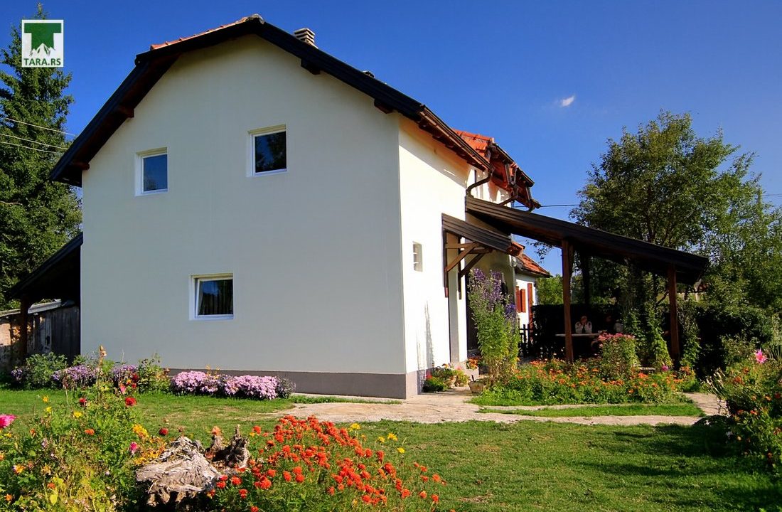apartmani-petrović-planina-tara-smeštaj-kaluđerske-bare (4)