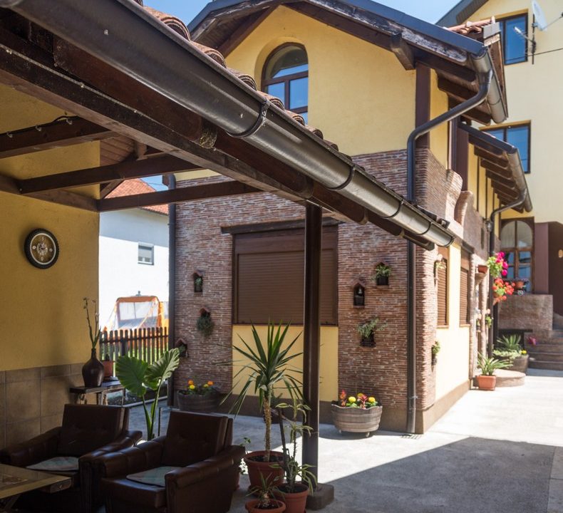 apartmani-brick-bajina-bašta-smeštaj-bazen (124)