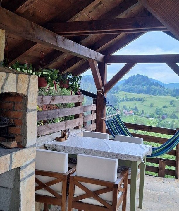 drvena-kućica-šuška-3-planina-tara-smeštaj-zaovine-16