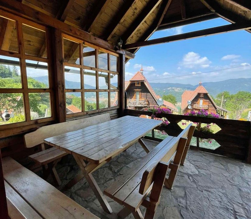 konak-mandića-avlija-zaovine-smeštaj-tara (9)