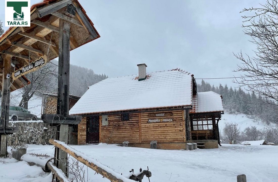 konak-mandića-avlija-zaovine-tara-smeštaj (4)