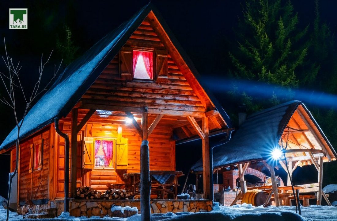 koljeba-ikica-i-makica-tara-smeštaj-brvnara-9