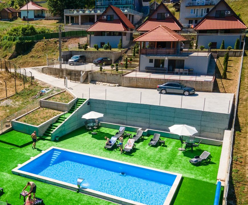 perućac-apartmani-maja-smeštaj-2025 (31)