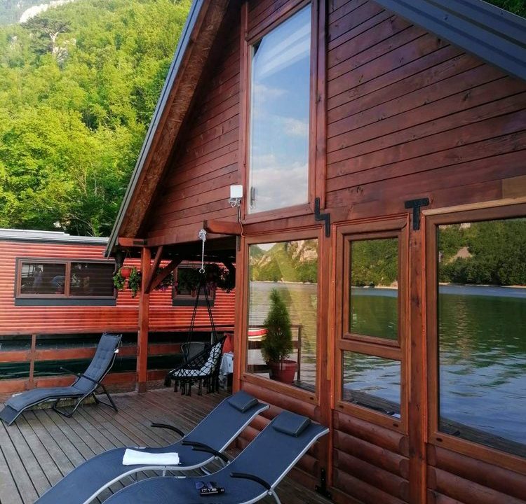 splav-mia-jezero-perućac (7)