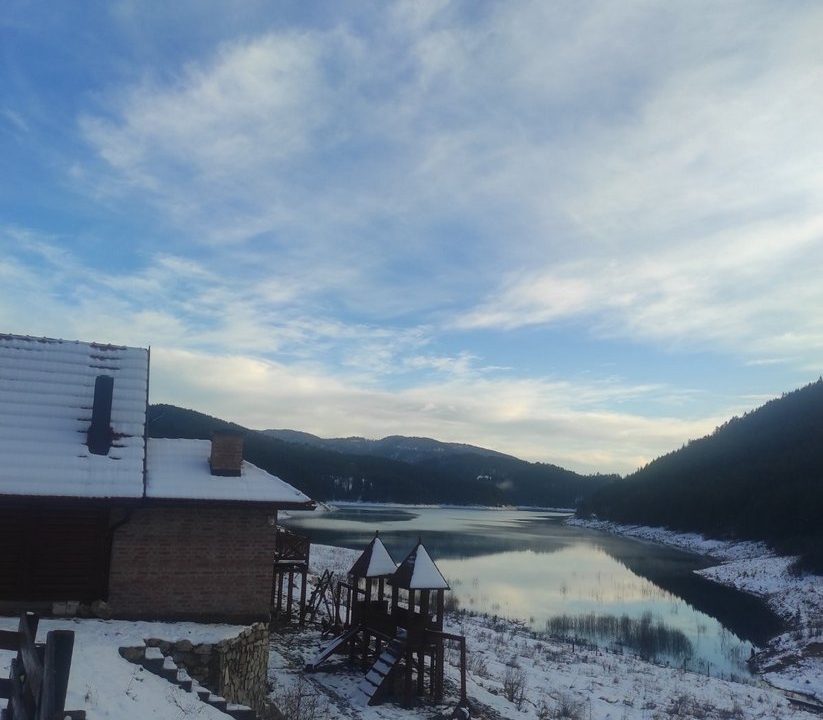 brvnara-rajski-pogled-tara-smeštaj-zaovine (8)