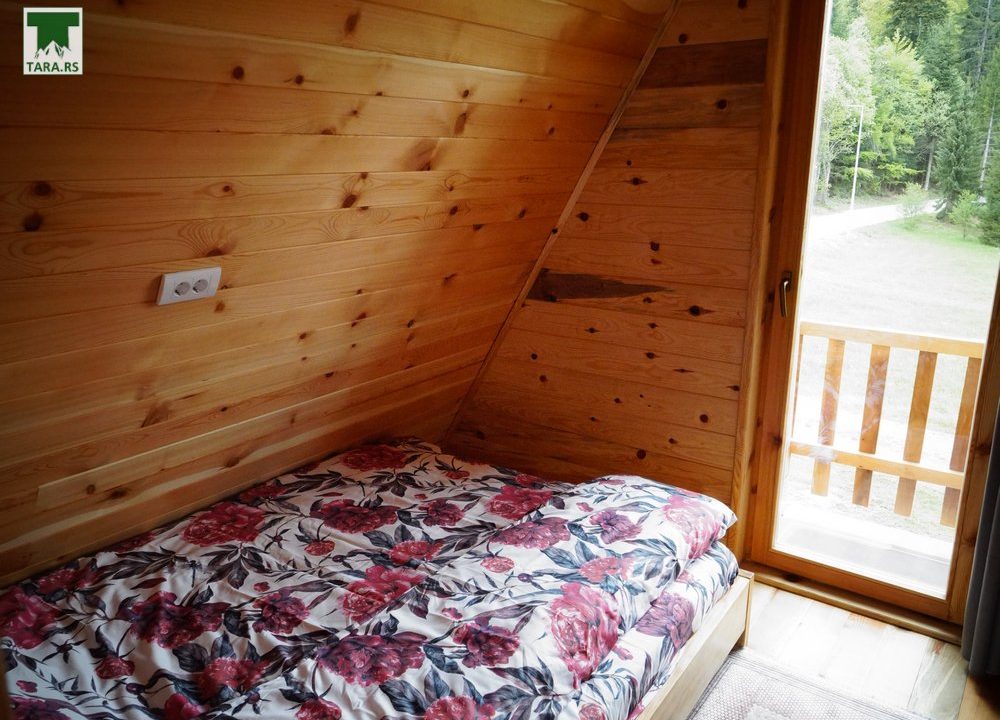 brvnara-panda-planina-tara-smeštaj-28