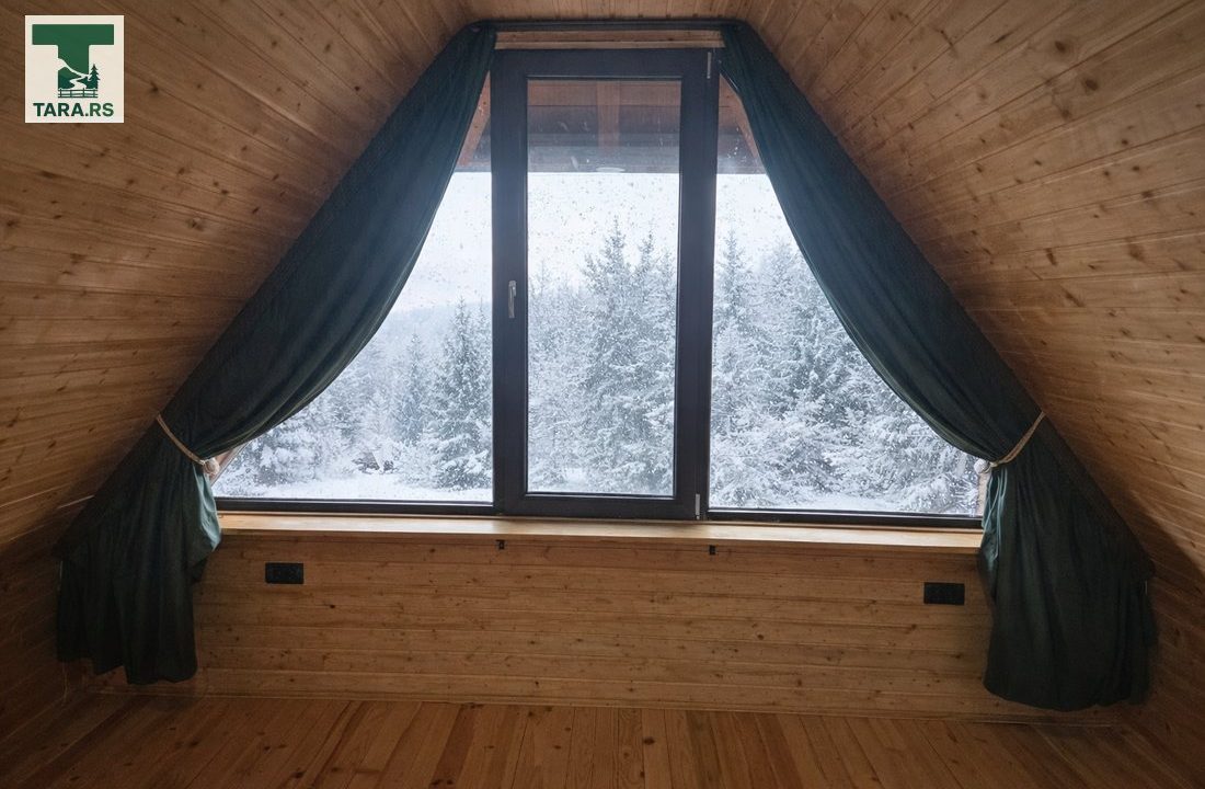 brvnara-tarin-osmeh-smeštaj-tara-sekulić-25-1