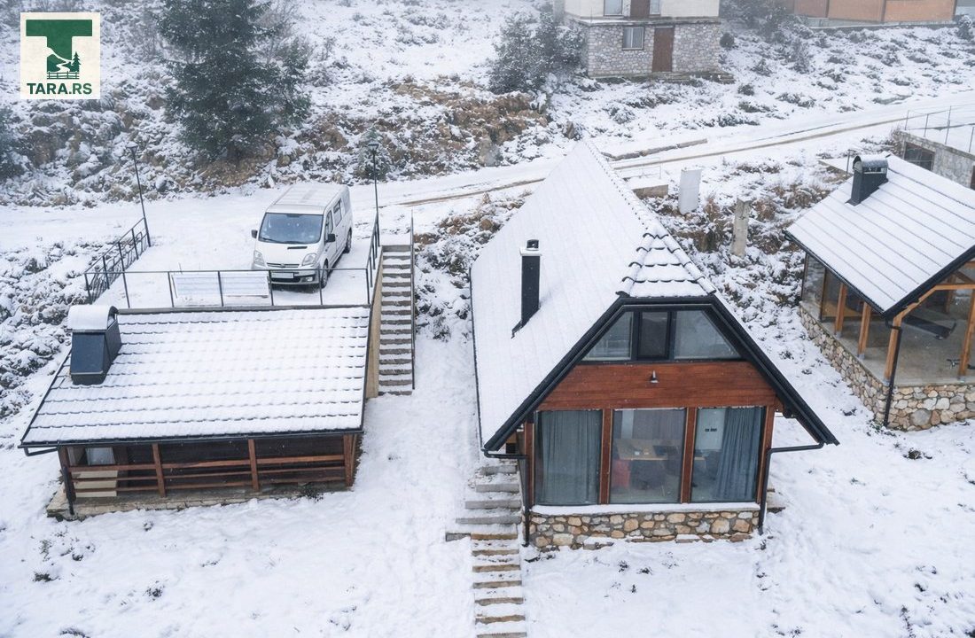 brvnara-tarin-osmeh-smeštaj-tara-sekulić-3